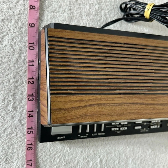 Vintage Realistic Chronomatic 259 Digital AM/FM  Alarm Clock Radio - Picture 14 of 14